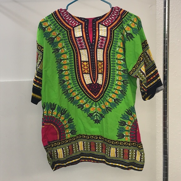 Ladies Extremely Colorful Top - Picture 4 of 10